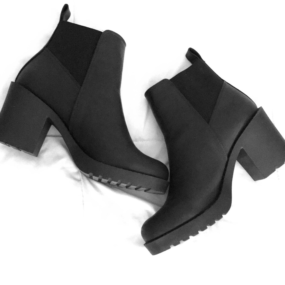Heeled Boots